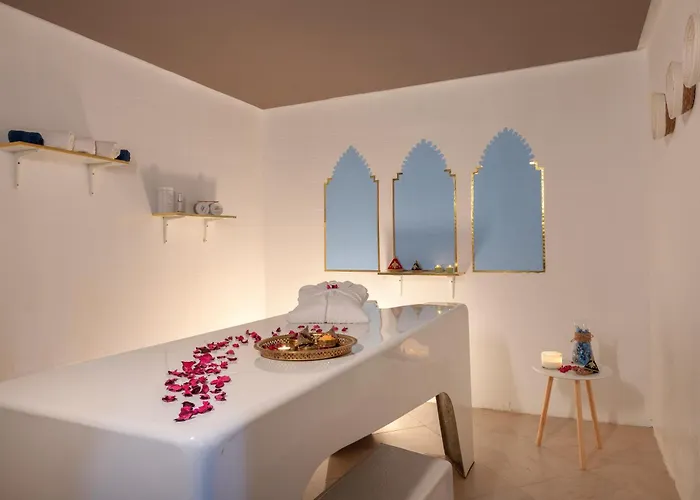 Hotel Aluasoul (adults Only)